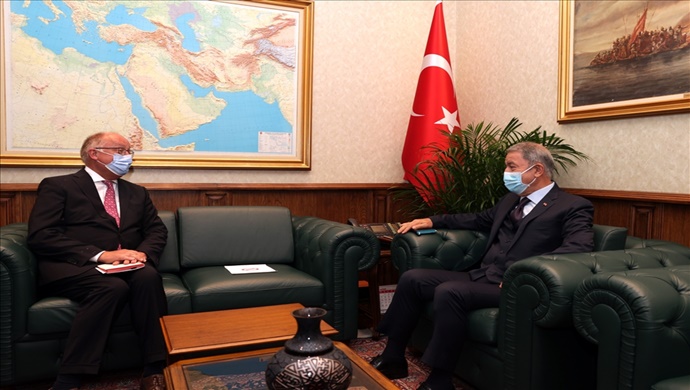 Bakan Akar, Belçika’nın Ankara Büyükelçisi Paul Huynen’i Kabul Etti