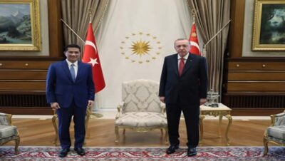 Cumhurbaşkanı Erdoğan, Malezya Uluslararası Ticaret ve Sanayi Bakanı Ali’yi kabul etti