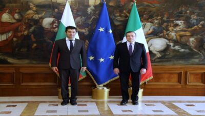 Министър-председателят Кирил Петков се срещна с италианския премиер Марио Драги