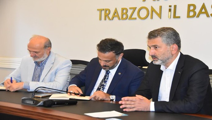 AK Parti Genel Merkez Siyasi ve Hukuki İşler Başkan Yardımcısı Yılmaztekin Trabzon İl, İlçe 3 kademe SHİB birim Başkanlarıyla istişare toplantısı yaptı