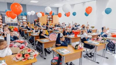 По всей стране тысячи учеников пришли в школы, построенные и отремонтированные по народной программе «Единой России»