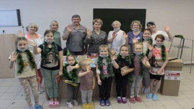 По всей стране «Единая Россия» передаёт в детские больницы сотни «Коробок храбрости»