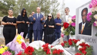 Cumhurbaşkanı Ersin Tatar, Lefke Türk Spor Kulübü başkanlığı yapmış merhum Mazlum Mercan Hoca’yı anmak amacıyla düzenlenen anma törenine katıldı: