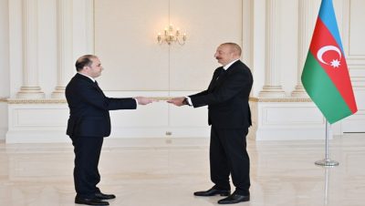 Tacikistan Büyükelçisinin itimatnamesini Azerbaycan Cumhurbaşkanına takdimi