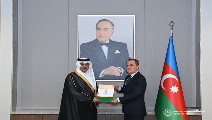Bakan Ceyhun Bayramov’un Suudi Arabistan Krallığı’nın ülkemize yeni atanan Büyükelçisi İsam bin Salih el-Cuteyli ile görüşmesine ilişkin basın açıklaması