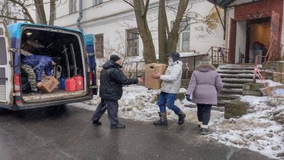 Birleşik Rusya, St. Petersburg ve Moskova’dan Mariupol’a yardım aktardı