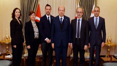 Cumhurbaşkanı Ersin Tatar, Rekabet Kurulu Başkanı Mustafa Üstünel ve üyelerini kabul ederek görüştü