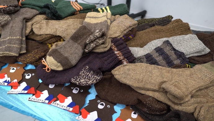 В штабе общественной поддержки «Единой России» на Камчатке стартовала ежегодная акция «Тепло для Героя»