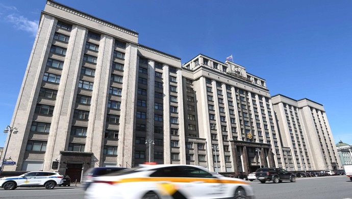 Birleşik Rusya, gönüllüler için hizmet süresine göre emeklilik maaşlarının hesaplanmasında ayrıcalıklı bir prosedür sağladı